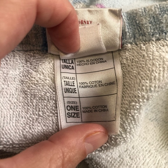 Disney & Pixar Toy Story 3 Disney Store Beach Towel - Picture 9 of 10